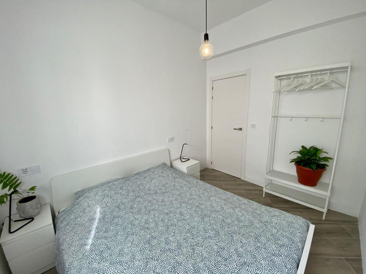 Room With Private Bathroom - Vivienda Vacacional Out Of Blue 圣克鲁斯-德拉帕尔马 客房 照片