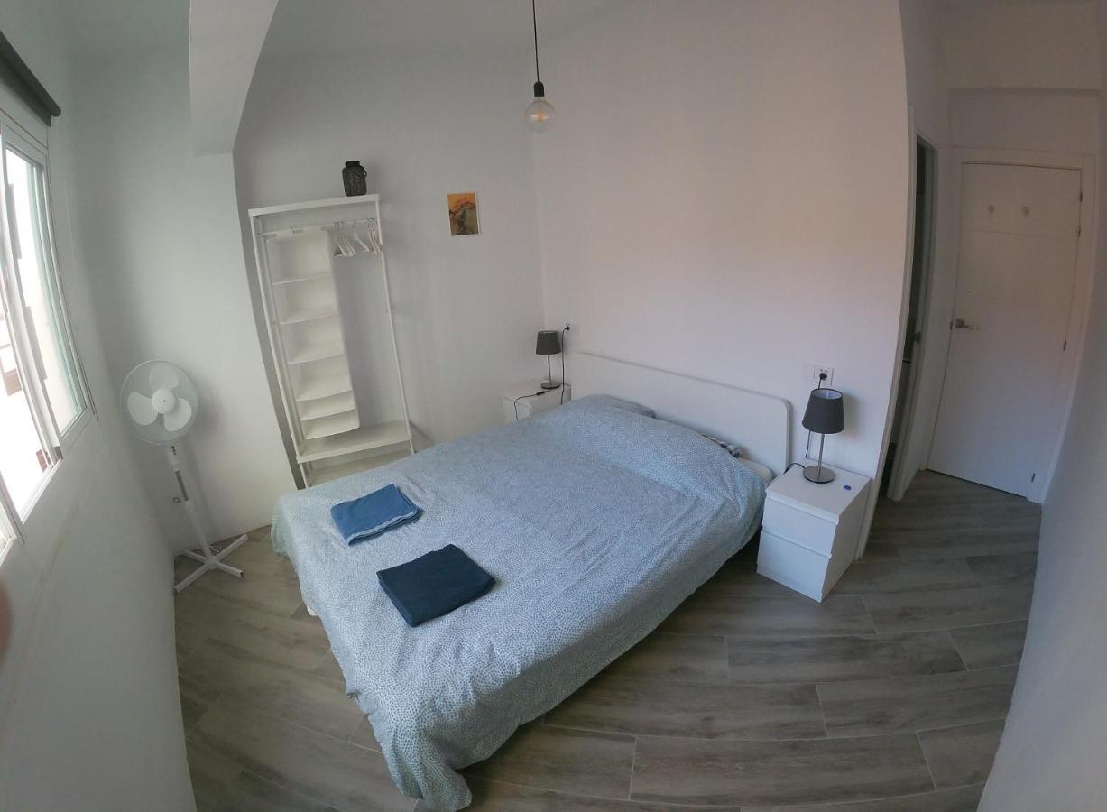 Room With Private Bathroom - Vivienda Vacacional Out Of Blue 圣克鲁斯-德拉帕尔马 外观 照片