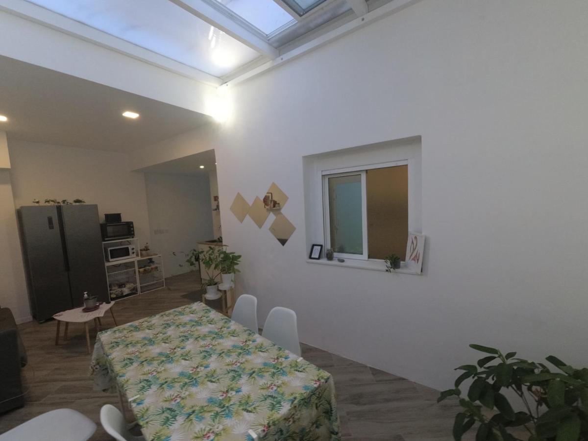 Room With Private Bathroom - Vivienda Vacacional Out Of Blue 圣克鲁斯-德拉帕尔马 外观 照片