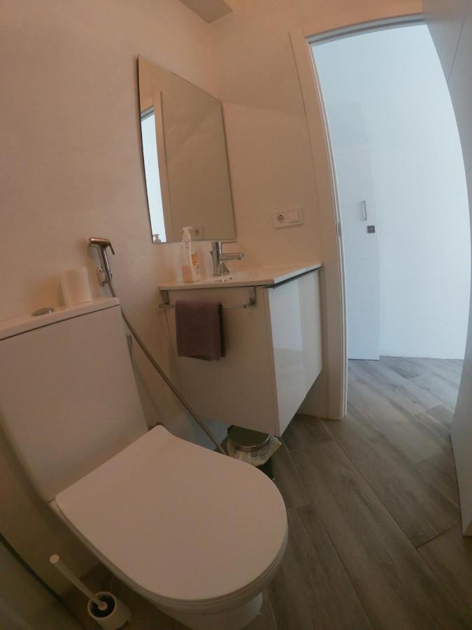 Room With Private Bathroom - Vivienda Vacacional Out Of Blue 圣克鲁斯-德拉帕尔马 外观 照片