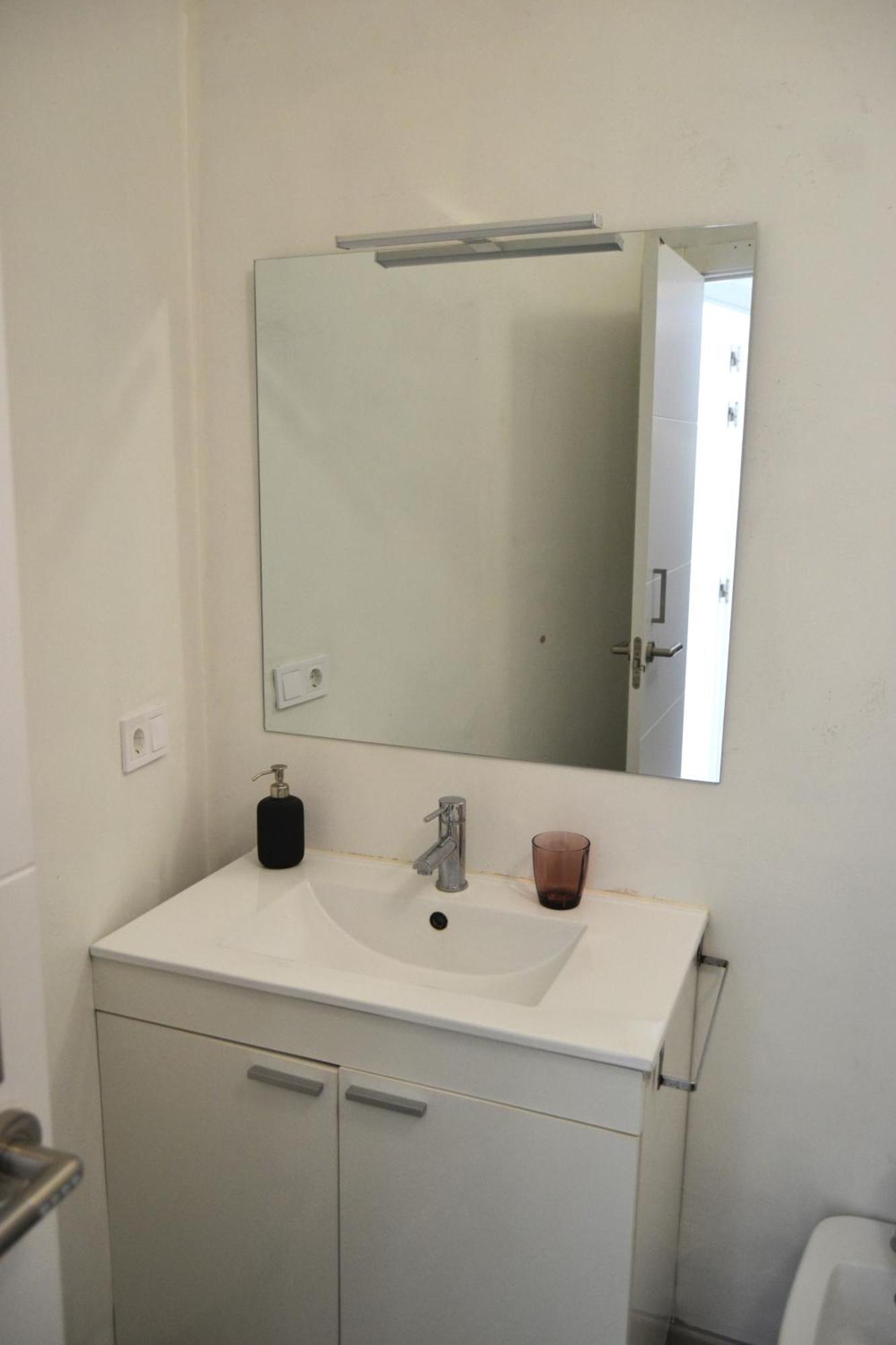 Room With Private Bathroom - Vivienda Vacacional Out Of Blue 圣克鲁斯-德拉帕尔马 外观 照片